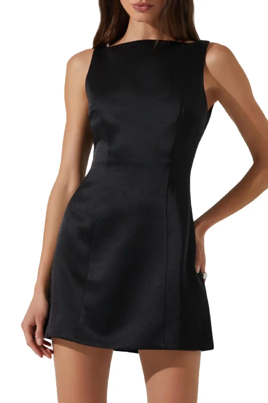 Alisanne Dress In Black