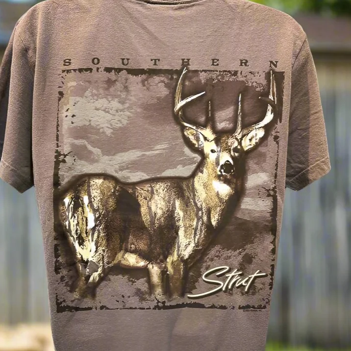 Southern Strut Camo Deer Short Sleeve T-Shirt Mens and Womens