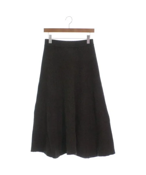 1er Arrondissement Long/Maxi length skirts