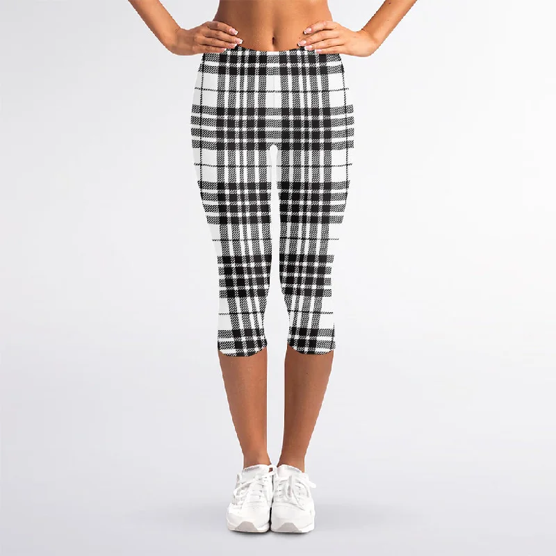 White And Black Border Tartan Print Women's Capri Leggings